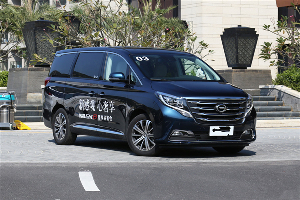 国产高端MPV 18万起颜值不输别克本田 上路比埃尔法回头率还高