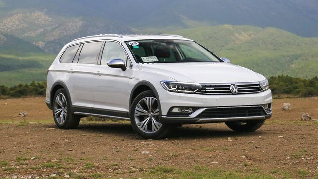 越野性能不比SUV差？这些轿车也可以跑川藏线！