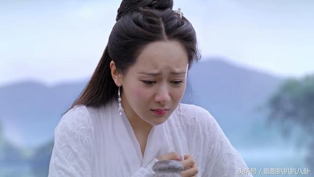 《天乩》杨紫演技征服观众,任嘉伦痴情远超白