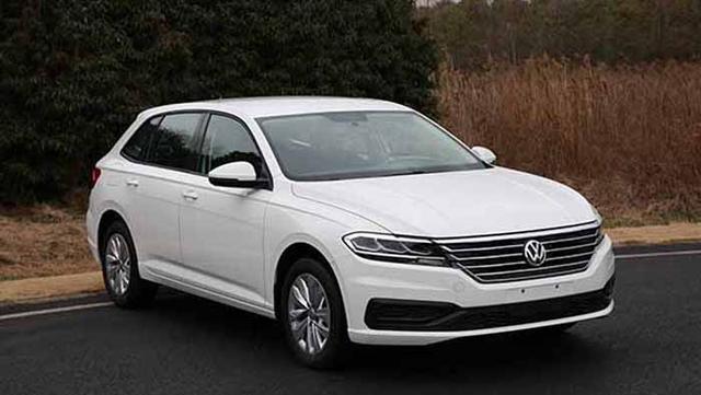 新一代大众朗逸两厢版实车,不足12万,这下英朗