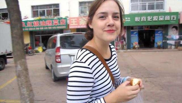 中国最干净的城市,如梦如画,一到夏天都是俄罗斯泳装!美女大歌曲串烧美女dj图片