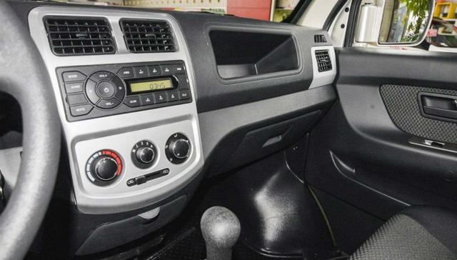 5-8万元微型面包车,除了五菱神车外,还有这2款值得够买