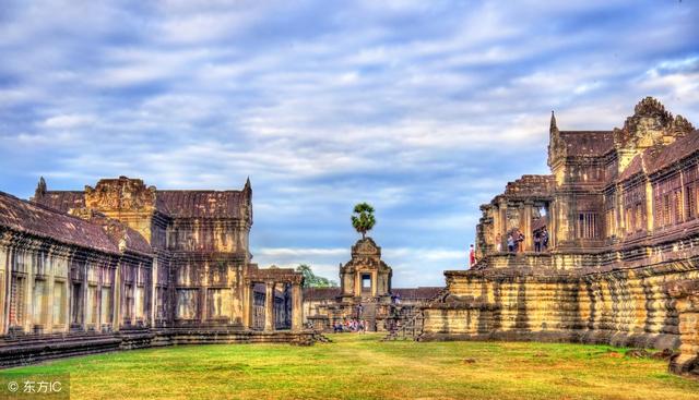 印尼海关索要小费套路大揭秘,被要小费?你应该