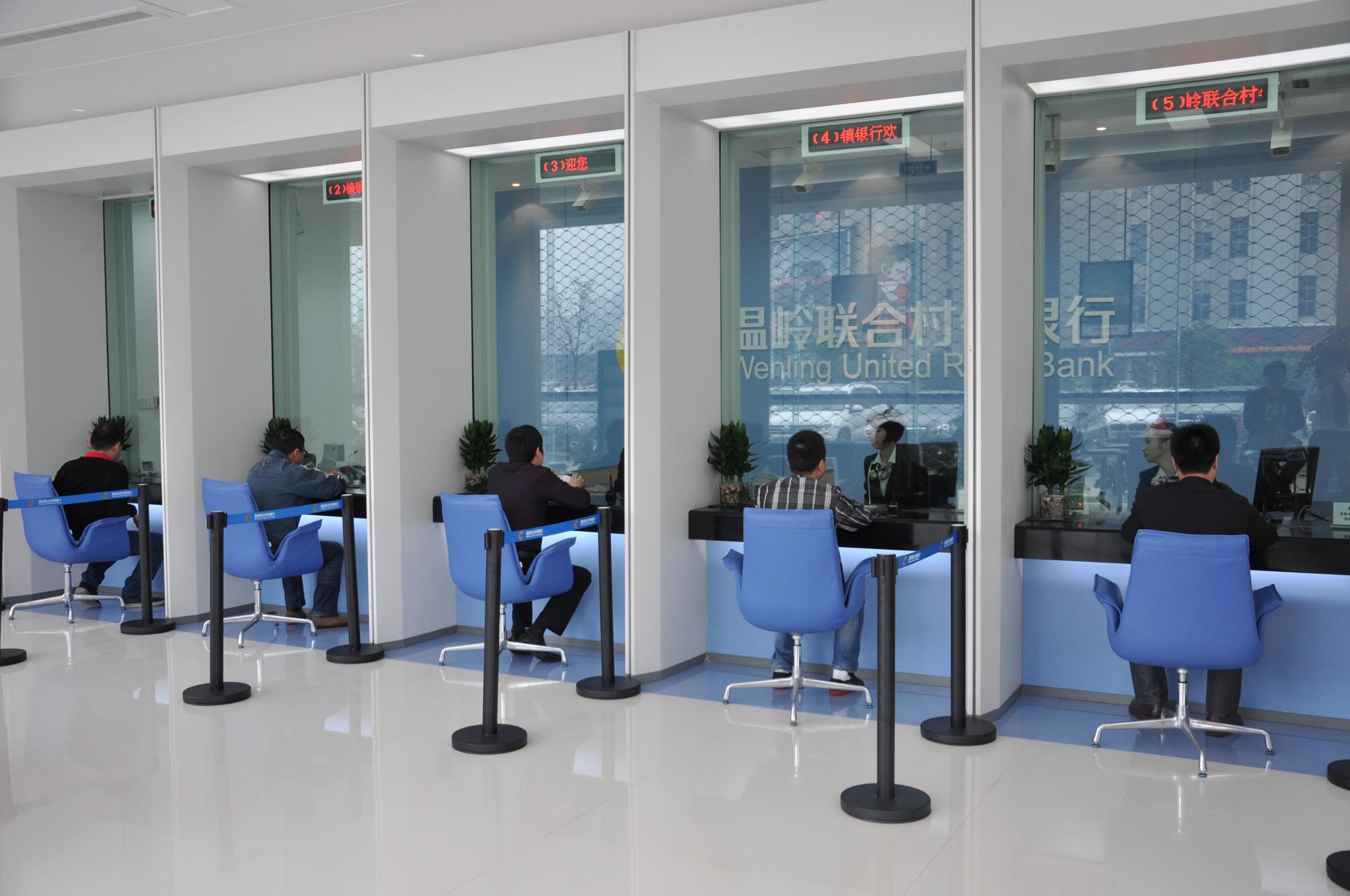 中国存款在100万以上的家庭有多少呢?