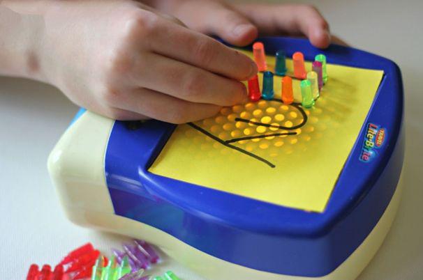 怎样教孩子写字漂亮?这6个游戏很关键!