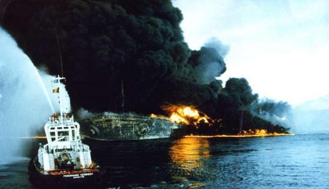 最大的船只, 排水量是辽宁号的十二倍! 曾被击