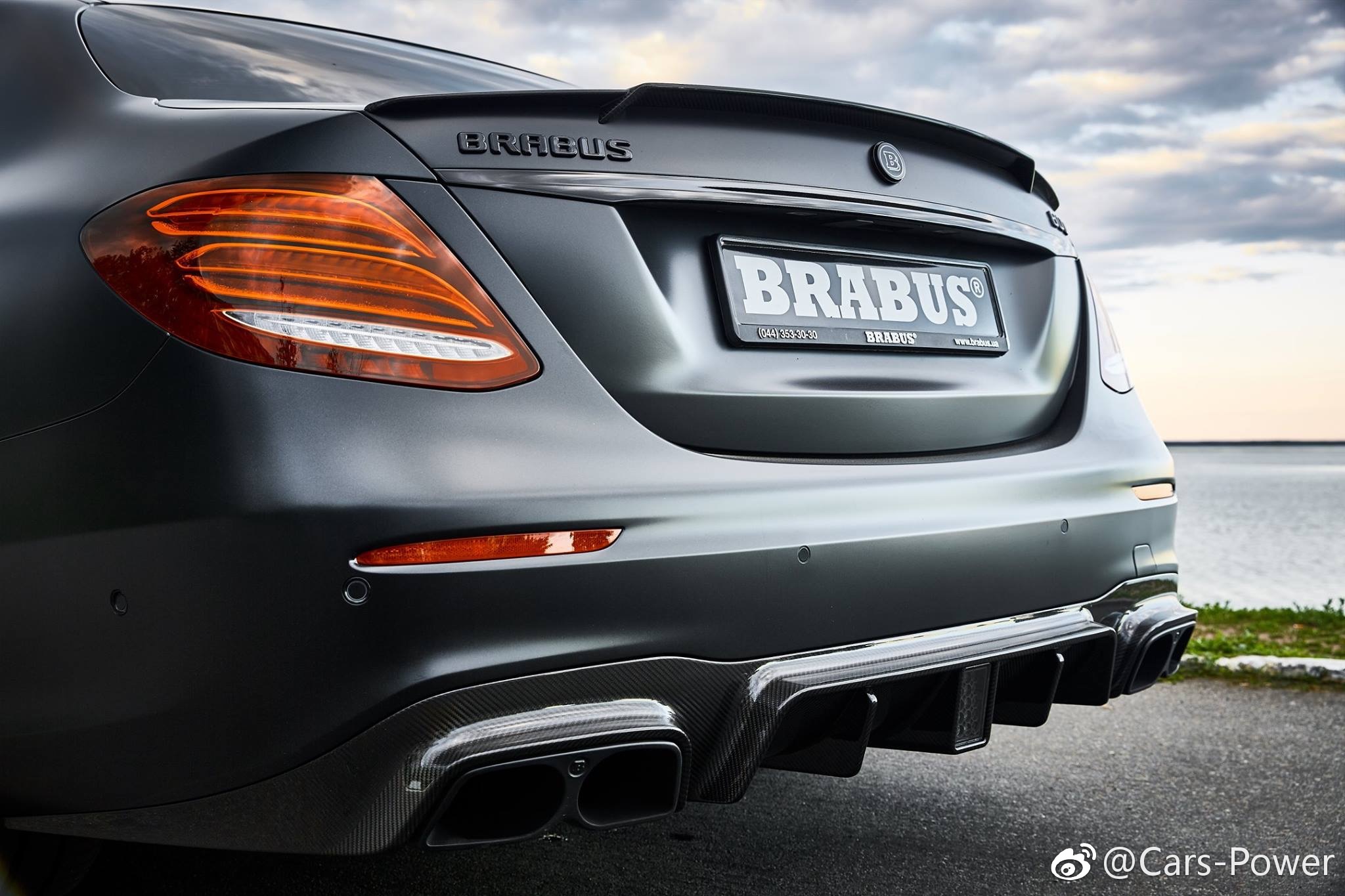 巴博斯-奔驰E63s AMG E800