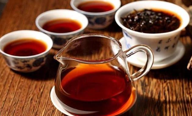 普洱茶的泡法技巧:泡生茶要转,泡熟茶要柔!