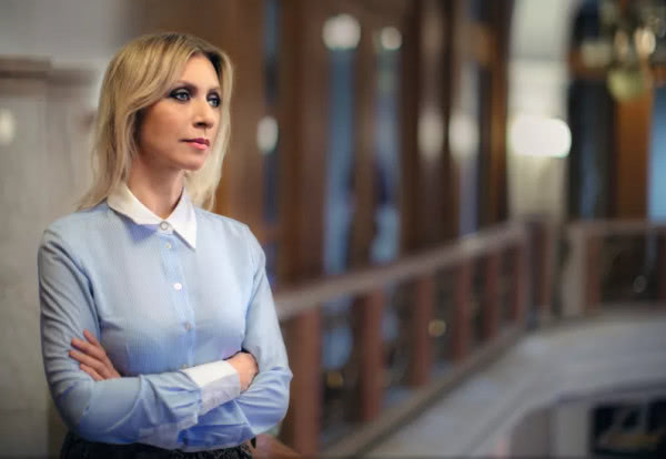 为啥美国如此猴急攻击叙利亚?俄罗斯美女外交