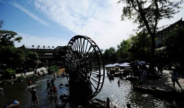 成都自驾一天打来回, 最全耍水攻略! 来一场凉