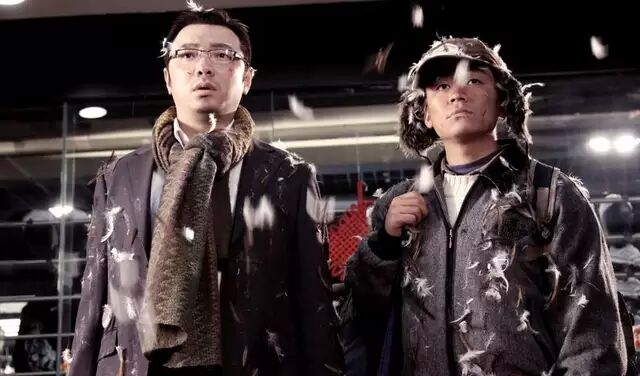 王宝强负面新闻太多 50亿票房徐峥都不用他 黄