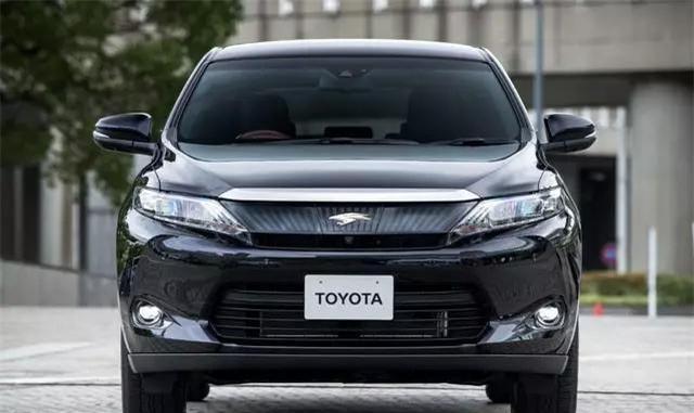 丰田走良心路线7座+标配四驱，仅售16W，比汉兰达还霸气