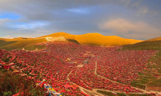 川藏线旅游｜南线进北线出往返线路租车自驾详细日程安排