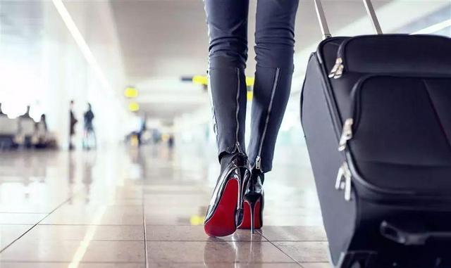 出境回来后记得销签, 否则以后别想出国了!