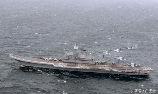 俄罗斯为何要免费赠送给印度航母?