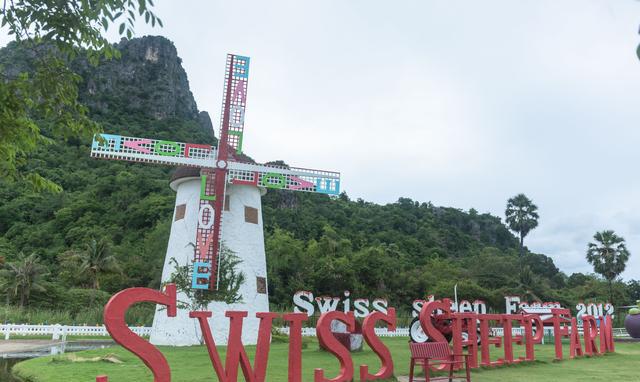 泰国人喜欢问我,中国游客英语都很差,为什么你