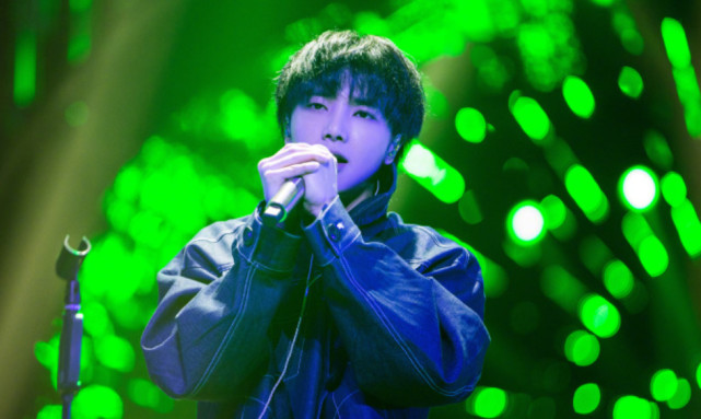 《中国新歌声3》李健谢霆锋加盟,周杰伦还在,