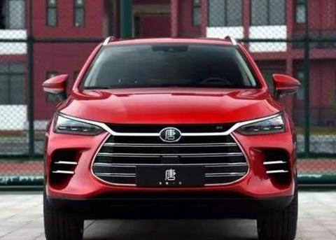 比亚迪全新高颜值混动SUV，14.6寸大屏厉害，数据比WEY P8更好