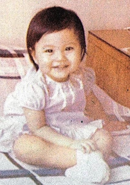 从拜金小三到人生赢家,香江第一美人李嘉欣的