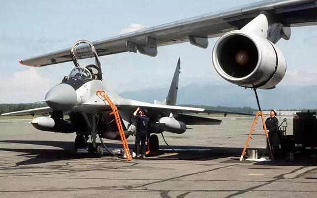 米格29为何被称为机场保卫者?原来作战半径2