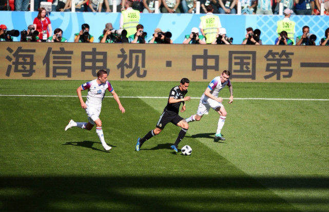 一场世界杯中超三大外援同框 中国第一竟成梅
