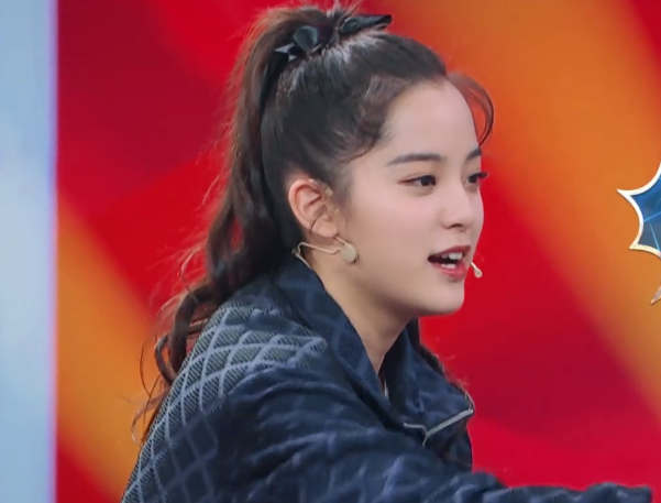 王牌对王牌综艺节目三人猜字谜,欧阳娜娜贾玲