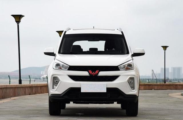 五菱宏光S3 1.5L手动豪华版落地需要多少钱?