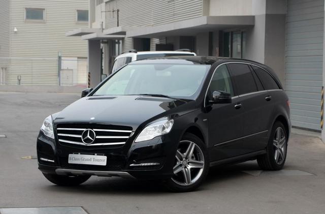 MPV中的王者, 售价60万却有200万的逼格, 混成停产