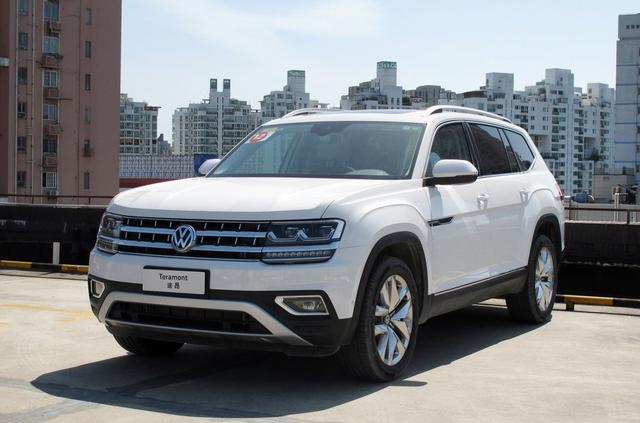 轴距近3米，能真正舒适坐7人的SUV，每月近万人放弃Q5选了它