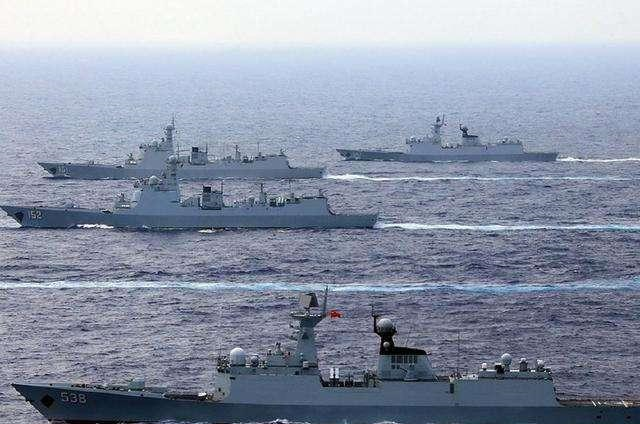 052D驱逐舰一年服役6艘,交付数量达到两位数