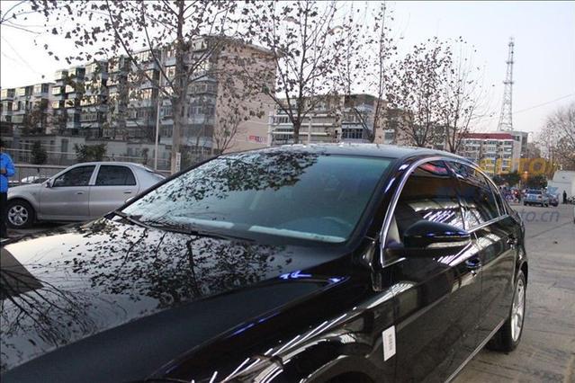 广州汽车贴玻璃膜什么牌子好？广州哪里有推荐贴玻璃膜？迈腾分享