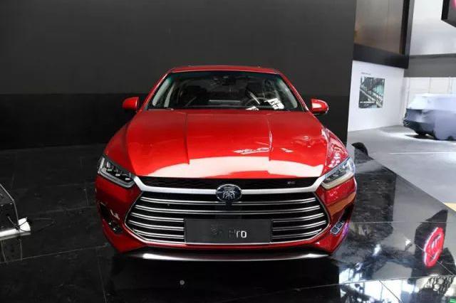 神似奥迪，内饰比奔驰豪华，比亚迪秦Pro全球首发