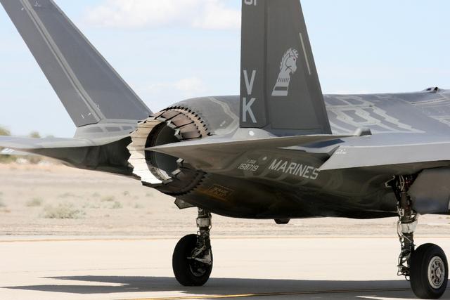 美国F135发动机再次升级:推力达到23吨,中国W