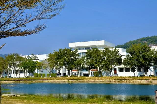 性价比极高的三所一本大学,录取分数较低