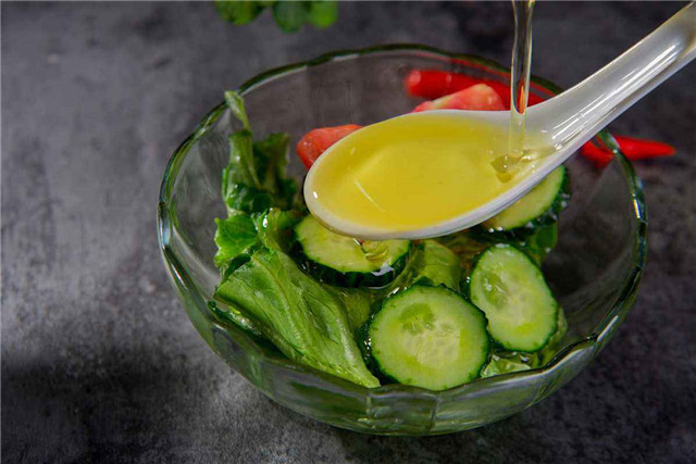 核桃油好处有哪些的?宝宝怎样食用核桃油?!