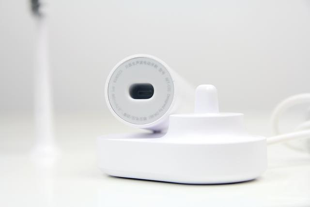 价格很小米99元的电动牙刷,贝医生声波电动