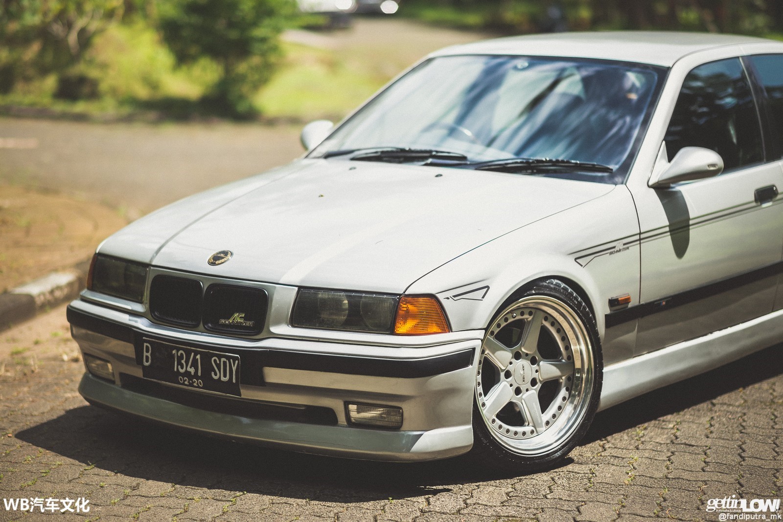 老不褪色!1995宝马320i改装案例