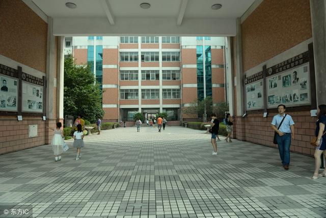 洛阳的厂矿子弟学校为什么优秀？从东方二中着眼看子弟学校全貌