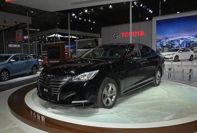 丰田漂亮的车, 售价25万