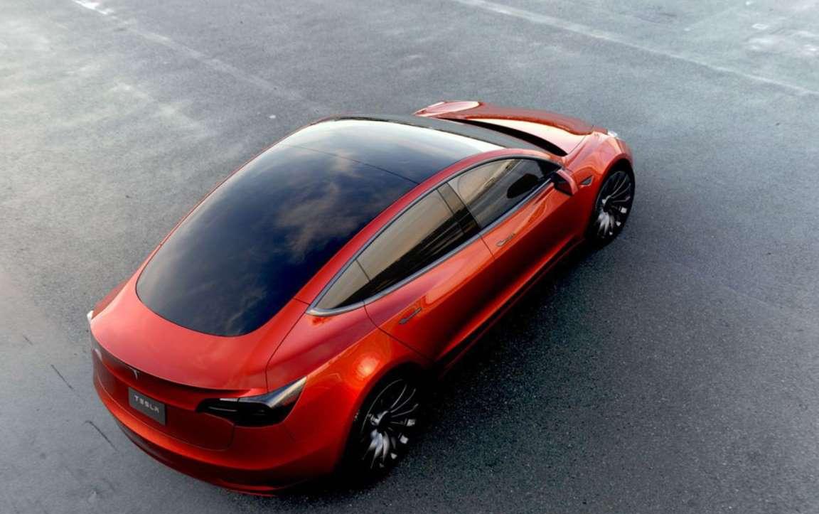 2018款特斯拉入门级轿车Model 3, 颜值高、续
