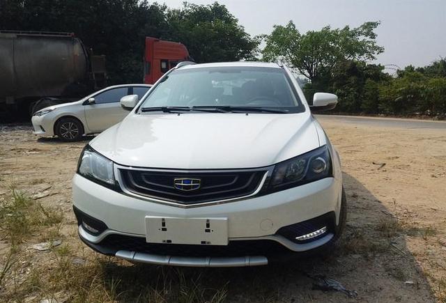 物美价廉的国民座驾，吉利帝豪RS，以后未来，相互陪伴