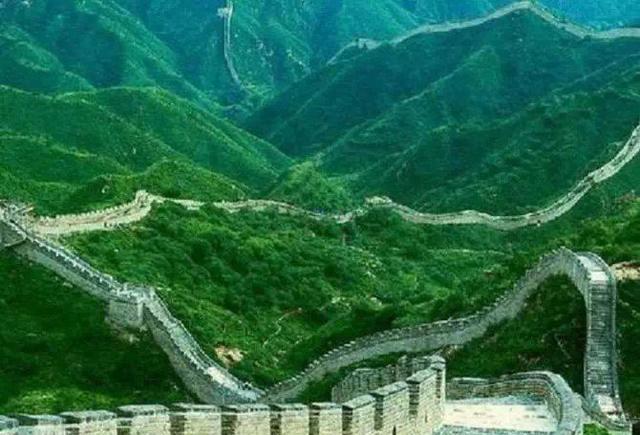 中国万里长城全景
