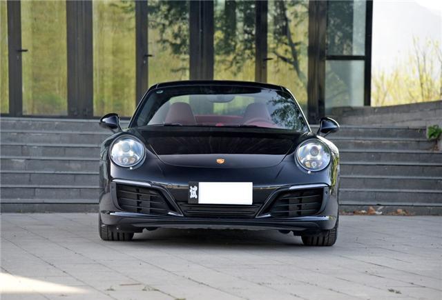 虽然是最便宜的911, 但它终究还是一台911, 依旧是传奇！