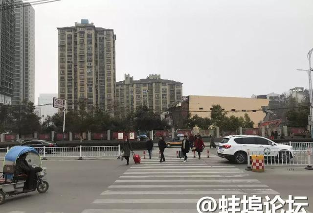 轰然巨响,蚌埠这栋大楼正式消失!这里将何去何