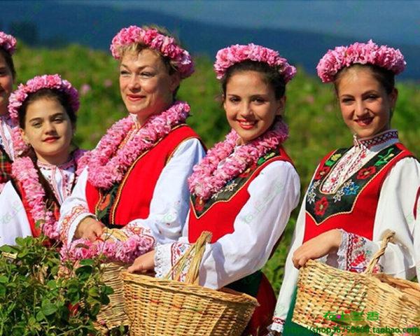 此国花了一百多年驱逐大批土耳其人,成功去伊斯兰化