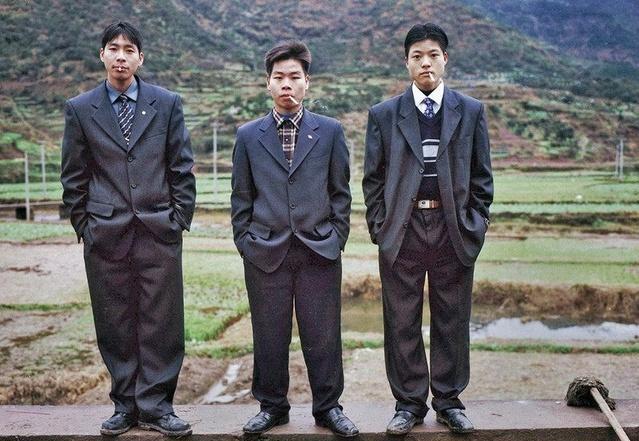 80年代的夏天服装照片 90年代流行服装