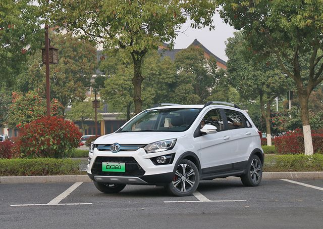 新车竞争力:众泰T300EV配置是亮点,续航失分严重