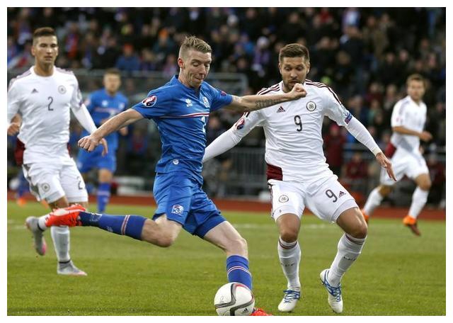 荷兰失足世界杯让人惋惜,双牙即将激情相遇!