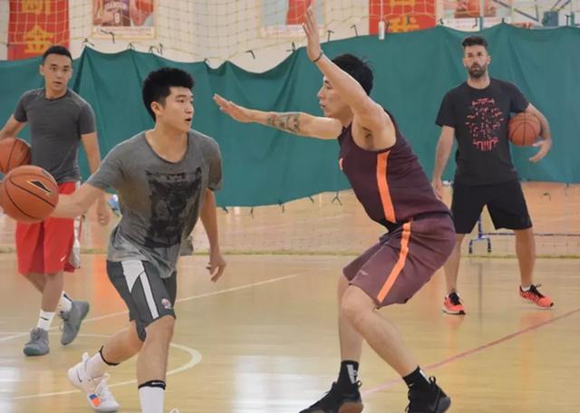 山东西王男篮新赛季CBA17人大名单出炉 丁彦