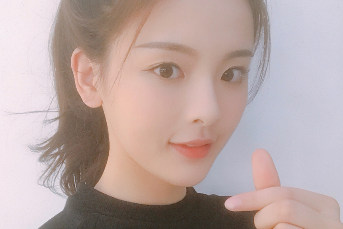 王思聪点赞吐槽杨超越,颖儿却力挺,网友:这不